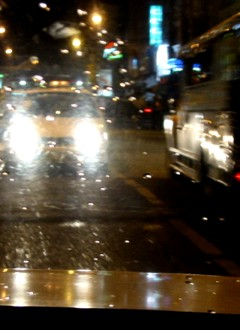 Regennacht in Manila