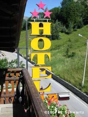 Hotel Tag